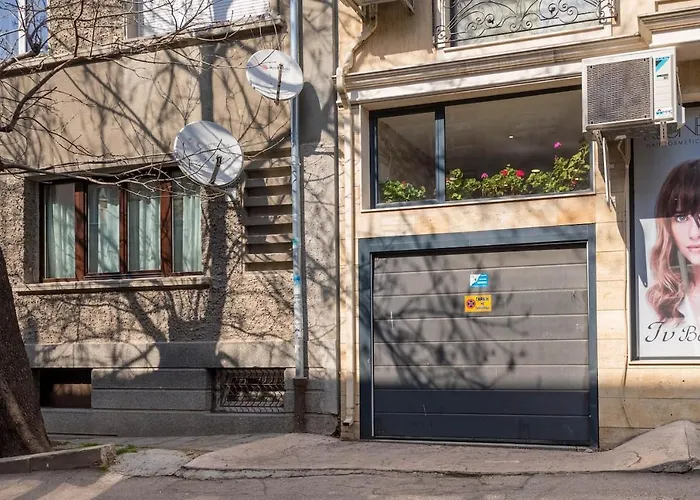 Minimalistic 1br Flat With A Parking Spot Varna